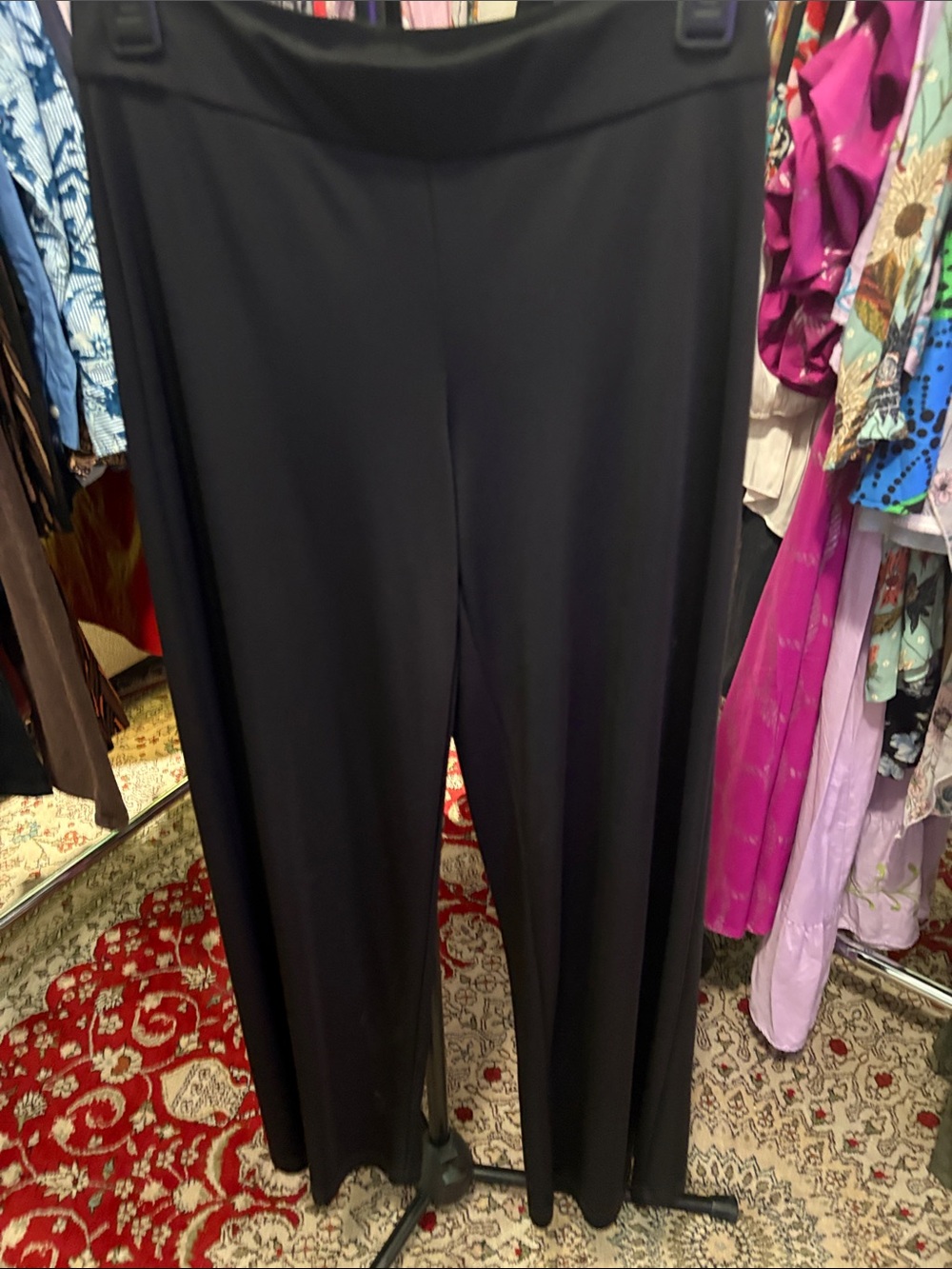 Natori Black Wide-Leg Pull-On Pants
